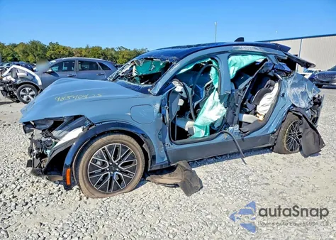 2024 Ford Mustang Mach-E Premium from USA, damaged, VIN 3FMTK3R4XRMA38551